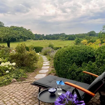 Tatil Evi Reetdachhaus In Seenaehe, Ruhige Lage, Kamin & Terrasse Seedorf (Segeberg)